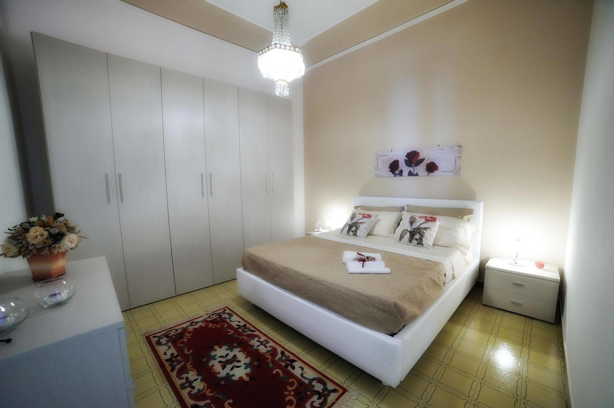 Case Vacanze Terra Sinus Terrasini Bagian luar foto