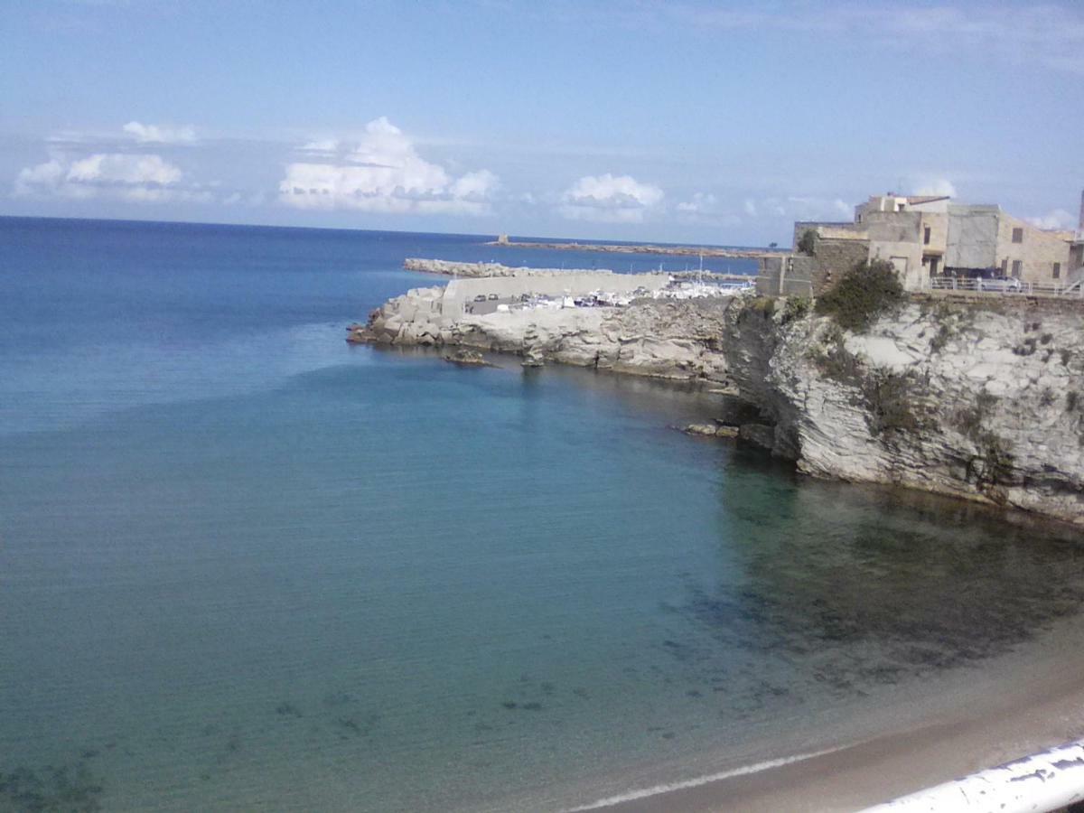 Case Vacanze Terra Sinus Terrasini Bagian luar foto