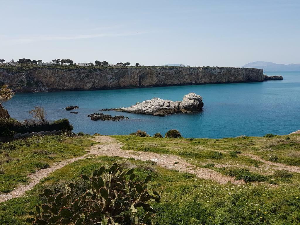 Case Vacanze Terra Sinus Terrasini Bagian luar foto